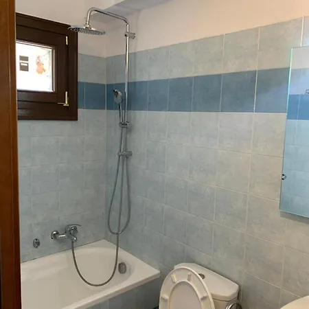 οικία αποζαρι μικρή περσα Apartment Kastoria