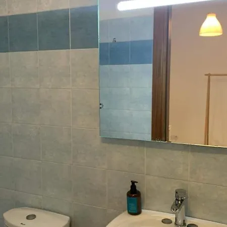 Apartment οικία αποζαρι μικρή περσα Kastoria